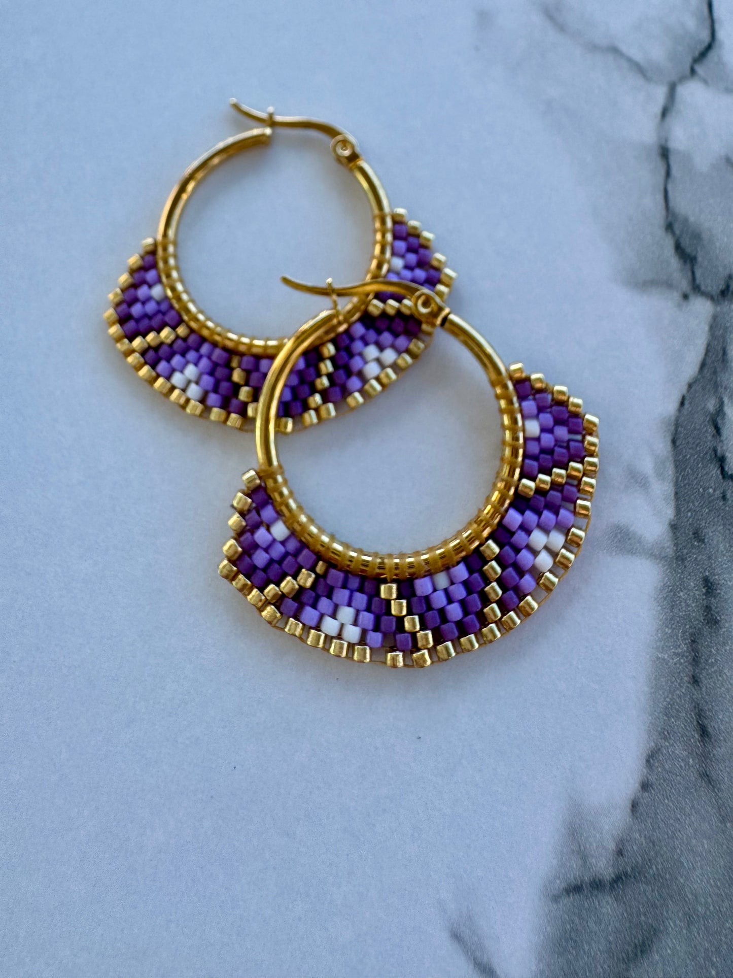 Lila Art Hoops